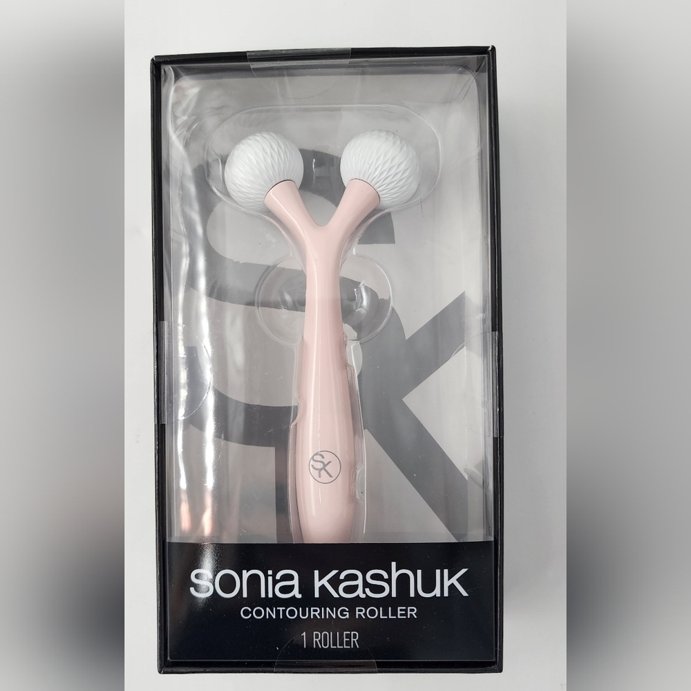Sonia Kashuk Contouring Roller